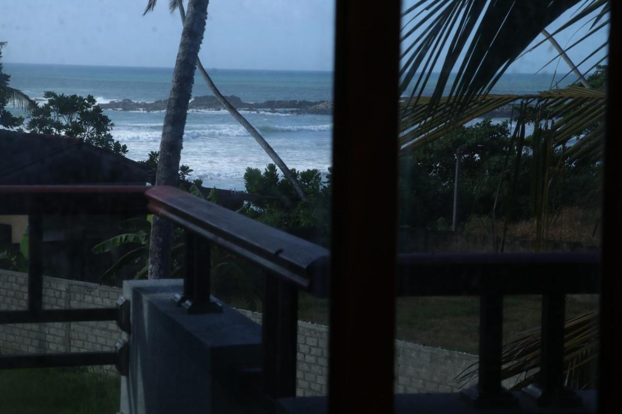 Southern Entry Dikwella Bagian luar foto